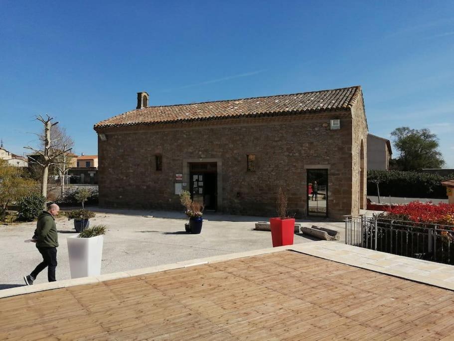 Le Soleil D Eugenie Appartement Dans Residence Avec Piscine Commune Pres De Carcassonne Olonzac Exteriér fotografie